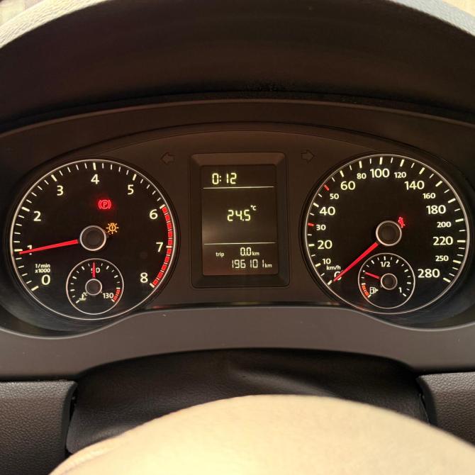 Volkswagen Jetta VI Нижнекамск  - изображение 19