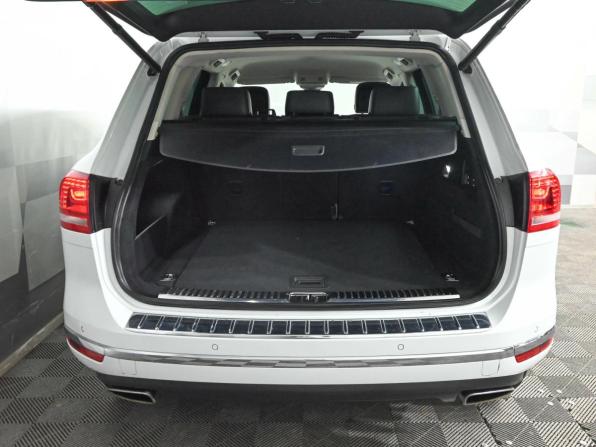 Volkswagen Touareg II Рестайлинг с пробегом 2016 года, цена 3 200 000 рублей, 146250 км, внедорожник, Автокод Объявления