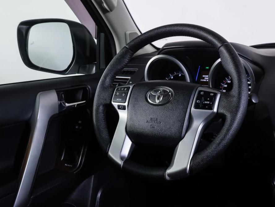 Toyota Land Cruiser Prado 150 Series Рестайлинг 1 Москва  - изображение 12