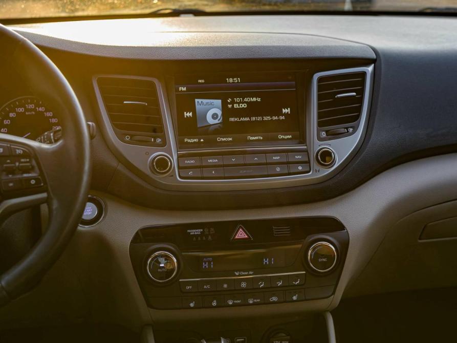 Hyundai Tucson III Санкт-Петербург  - изображение 9