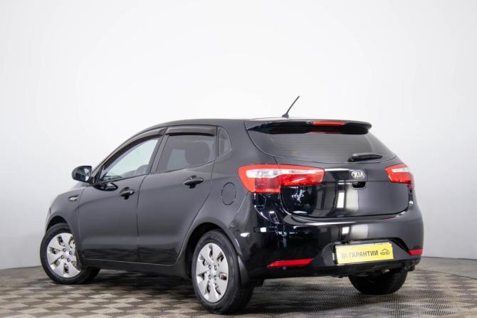 Kia Rio III с пробегом 2013 года, цена 849 000 рублей, 208000 км, хэтчбек, Автокод Объявления