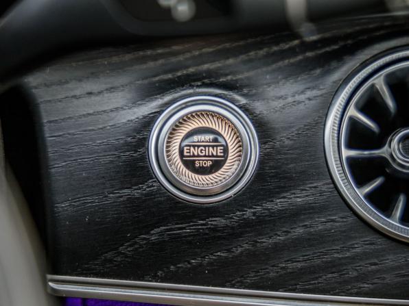 Mercedes-Benz E-Класс V (W213 S213 C238) с пробегом 2017 года, цена 2 528 000 рублей, 201945 км, седан, Автокод Объявления