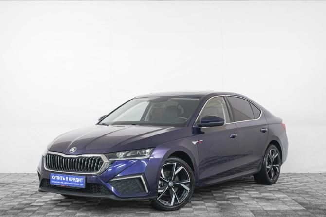 Skoda Octavia IV (A8) с пробегом 2021 года, цена 2 249 000 рублей, 82000 км, лифтбек, Автокод Объявления