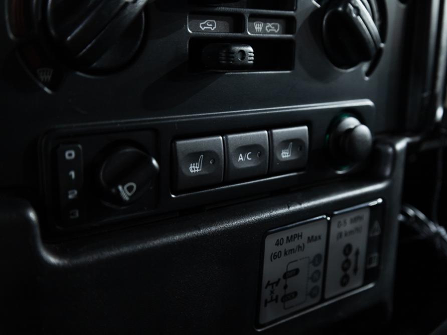 Land Rover Defender I Рестайлинг Санкт-Петербург  - изображение 17