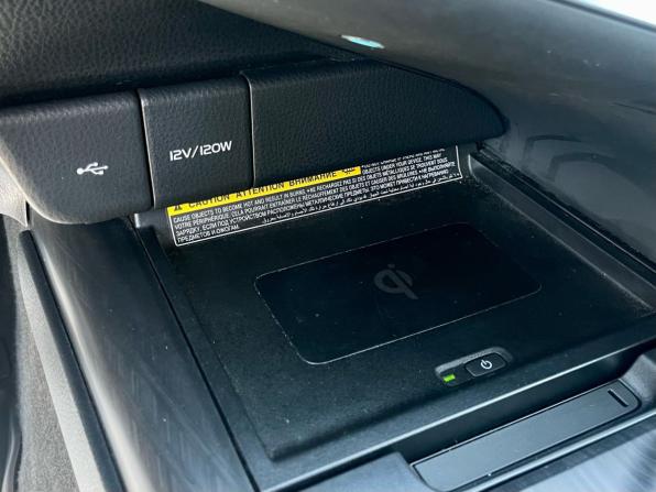 Toyota Camry VIII (XV70) Рестайлинг с пробегом 2021 года, цена 3 187 000 рублей, 118071 км, седан, Автокод Объявления