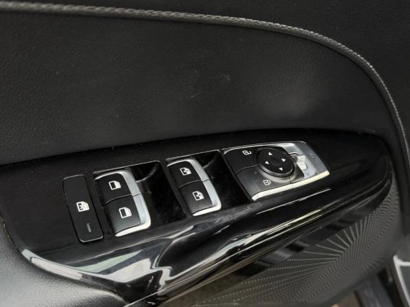 Kia K5 III с пробегом 2020 года, цена 2 390 000 рублей, 85187 км, седан, Автокод Объявления