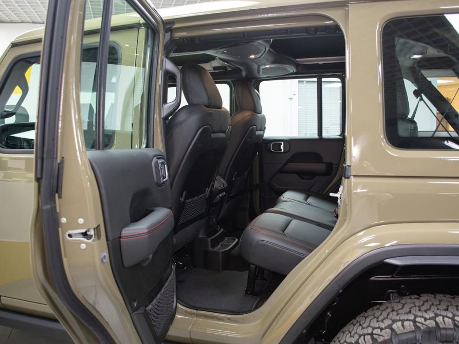 Jeep Wrangler IV (JL) Рестайлинг Новосибирск  - изображение 16