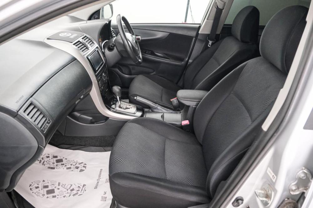 Toyota Corolla X (E140 E150) Рестайлинг Красноярск  - изображение 14
