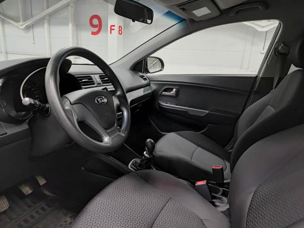 Kia Rio III Рестайлинг с пробегом 2016 года, цена 1 140 000 рублей, 46271 км, седан, Автокод Объявления