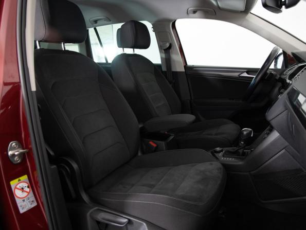Volkswagen Tiguan II с пробегом 2019 года, цена 2 699 000 рублей, 124816 км, внедорожник, Автокод Объявления