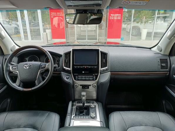 Toyota Land Cruiser 200 Series Рестайлинг 2 с пробегом 2018 года, цена 7 999 000 рублей, 83455 км, внедорожник, Автокод Объявления