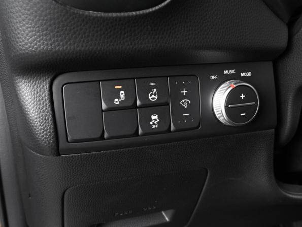 Kia Soul II Рестайлинг с пробегом 2017 года, цена 1 459 000 рублей, 195980 км, хэтчбек, Автокод Объявления