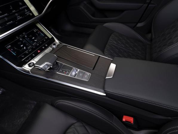 Audi A6 V (C8) Рестайлинг с пробегом 2025 года, цена 6 680 000 рублей, 50 км, седан, Автокод Объявления