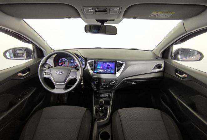 Hyundai Solaris II с пробегом 2019 года, цена 1 310 000 рублей, 47982 км, седан, Автокод Объявления