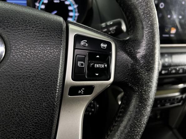 Toyota Land Cruiser Prado 150 Series с пробегом 2011 года, цена 2 470 000 рублей, 318747 км, внедорожник, Автокод Объявления