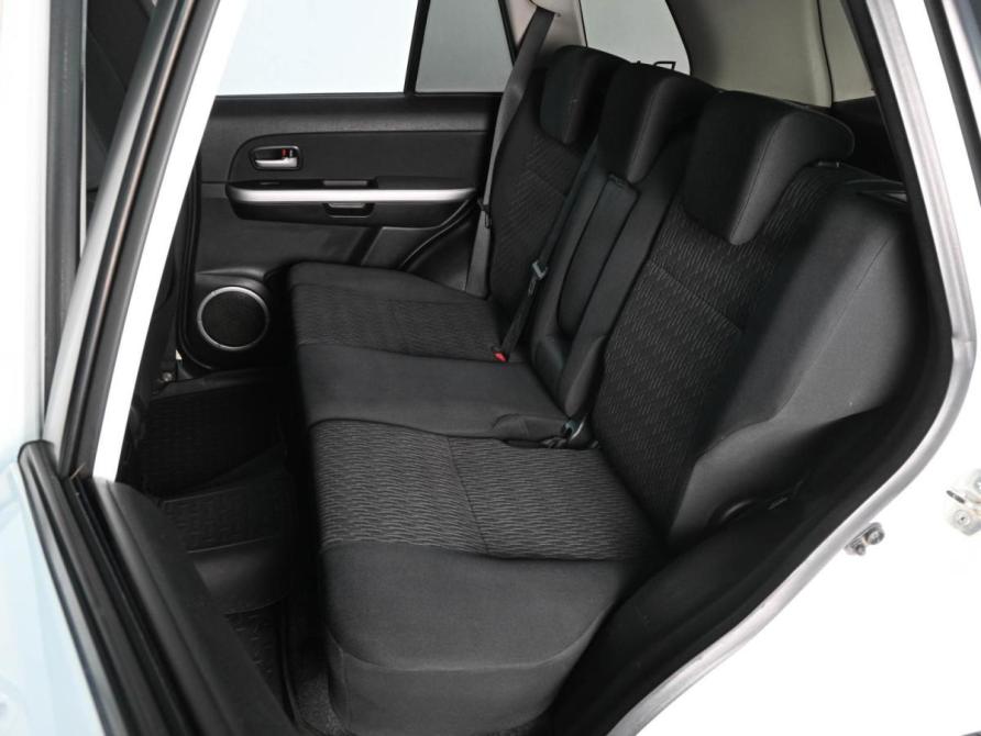 Suzuki Grand Vitara II Рестайлинг 2 Ростов-на-Дону  - изображение 9