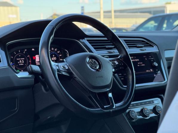 Volkswagen Tiguan II с пробегом 2020 года, цена 2 630 000 рублей, 155842 км, внедорожник, Автокод Объявления
