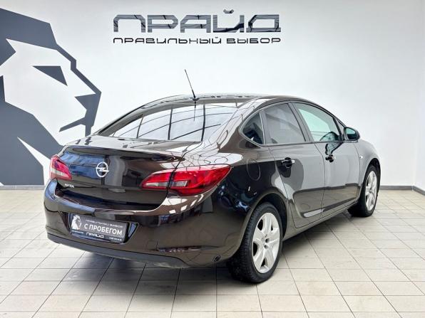 Opel Astra J Рестайлинг с пробегом 2013 года, цена 905 000 рублей, 253443 км, седан, Автокод Объявления
