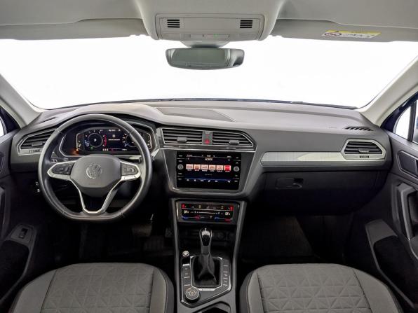 Volkswagen Tiguan II Рестайлинг с пробегом 2021 года, цена 4 215 000 рублей, 34083 км, внедорожник, Автокод Объявления