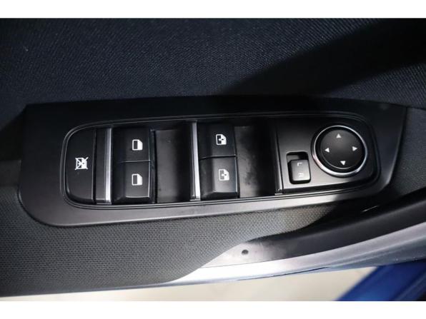 Kia Ceed III с пробегом 2019 года, цена 1 693 000 рублей, 109951 км, хэтчбек, Автокод Объявления