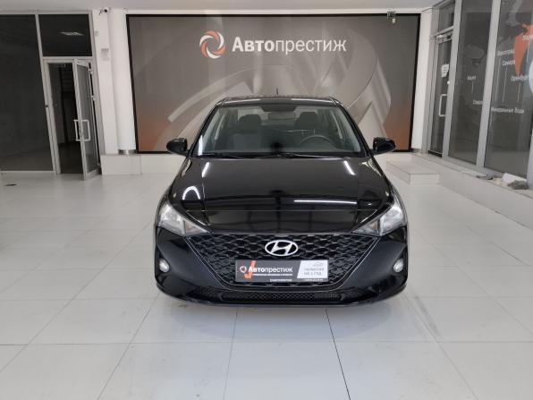Hyundai Solaris II Рестайлинг с пробегом 2021 года, цена 1 510 000 рублей, 121100 км, седан, Автокод Объявления
