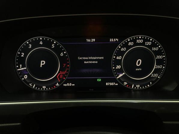 Volkswagen Tiguan II с пробегом 2017 года, цена 2 199 000 рублей, 87507 км, внедорожник, Автокод Объявления