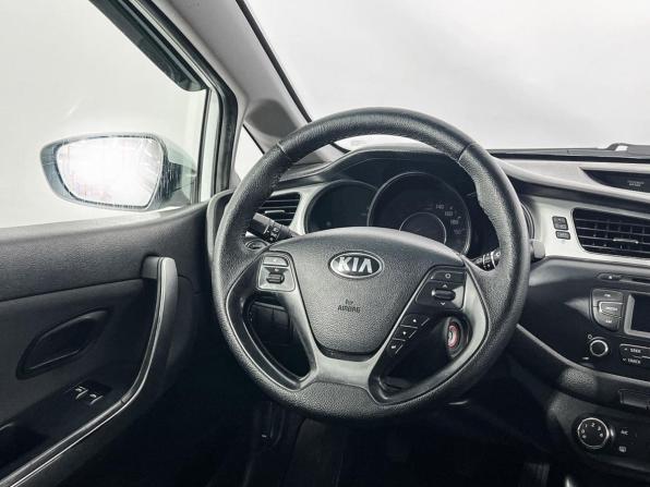 Kia Ceed II с пробегом 2012 года, цена 740 700 рублей, 187874 км, хэтчбек, Автокод Объявления