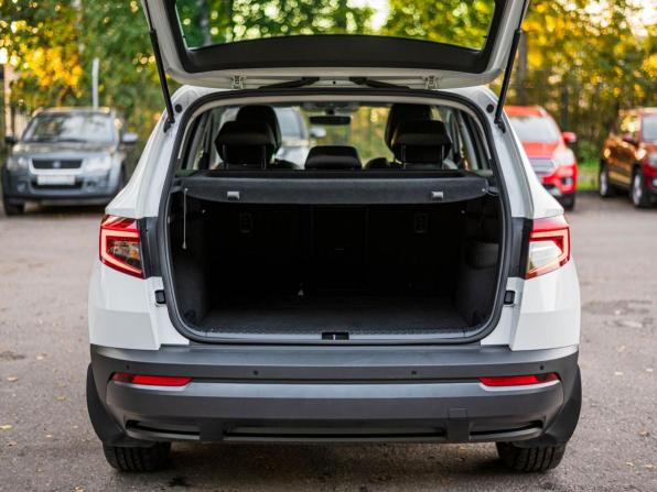 Skoda Karoq I с пробегом 2020 года, цена 2 099 000 рублей, 165473 км, внедорожник, Автокод Объявления