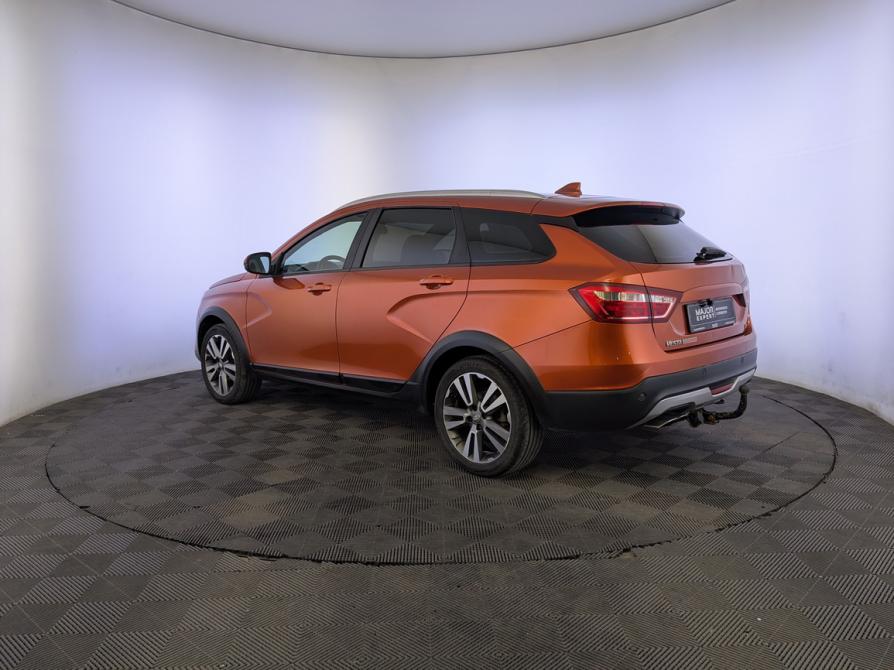 Lada (ВАЗ) Vesta I Москва  - изображение 7