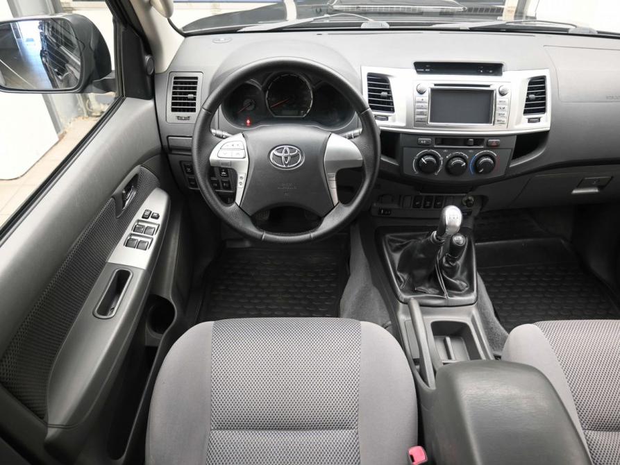 Toyota Hilux VII Рестайлинг Ростов-на-Дону  - изображение 9
