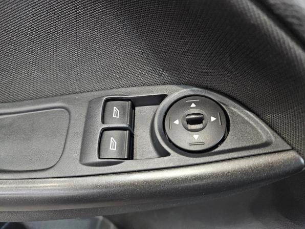 Ford Focus III Рестайлинг с пробегом 2016 года, цена 830 000 рублей, 190863 км, хэтчбек, Автокод Объявления
