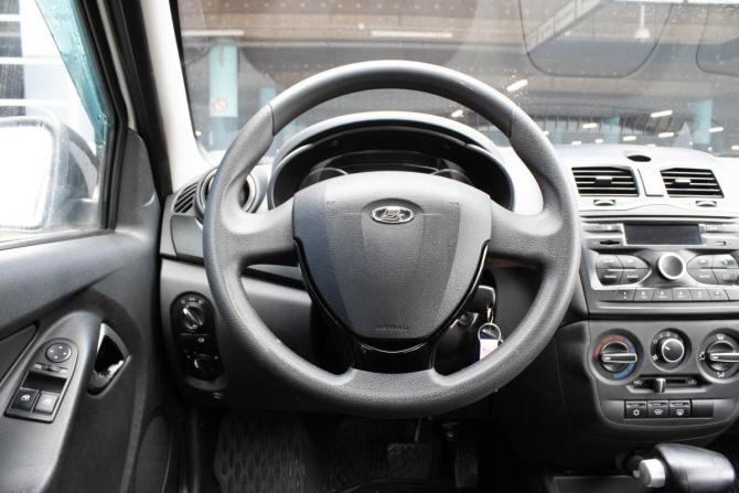 Lada (ВАЗ) Granta I Рестайлинг с пробегом 2019 года, цена 779 000 рублей, 114437 км, седан, Автокод Объявления