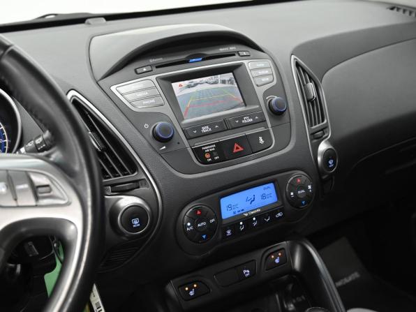 Hyundai ix35 I Рестайлинг с пробегом 2014 года, цена 1 399 000 рублей, 126000 км, внедорожник, Автокод Объявления