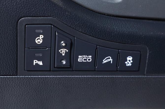 Kia Sportage III с пробегом 2012 года, цена 1 499 000 рублей, 95600 км, внедорожник, Автокод Объявления