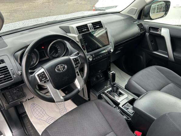 Toyota Land Cruiser Prado 150 Series Рестайлинг 1 с пробегом 2015 года, цена 3 750 000 рублей, 198605 км, внедорожник, Автокод Объявления