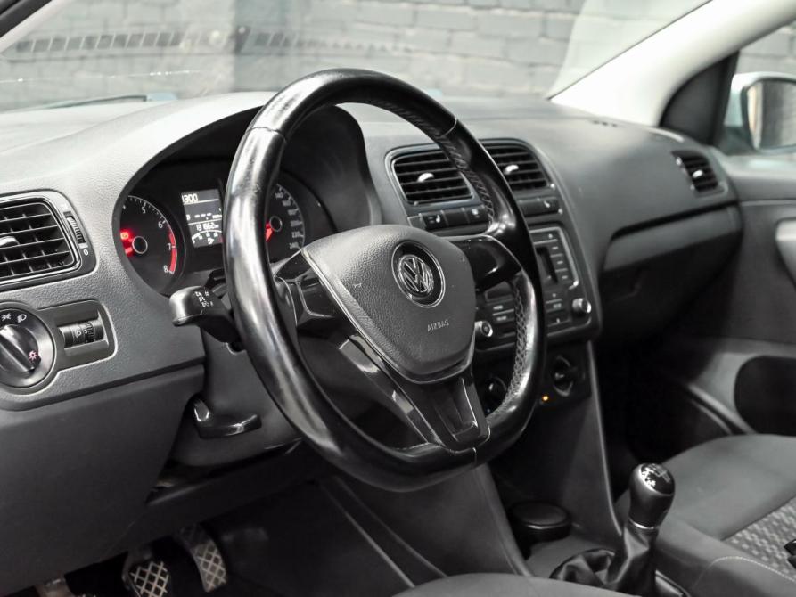 Volkswagen Polo V Рестайлинг Екатеринбург  - изображение 15