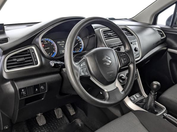 Suzuki SX4 II (S-Cross) с пробегом 2014 года, цена 960 000 рублей, 218816 км, хэтчбек, Автокод Объявления