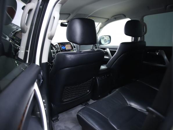 Toyota Land Cruiser 200 Series Рестайлинг 1 с пробегом 2013 года, цена 3 990 000 рублей, 248227 км, внедорожник, Автокод Объявления