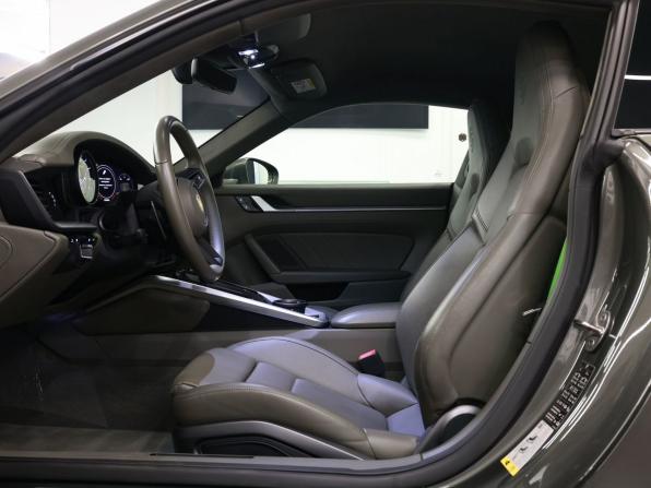 Porsche 911 VIII (992) с пробегом 2021 года, цена 16 990 000 рублей, 16625 км, купе, Автокод Объявления