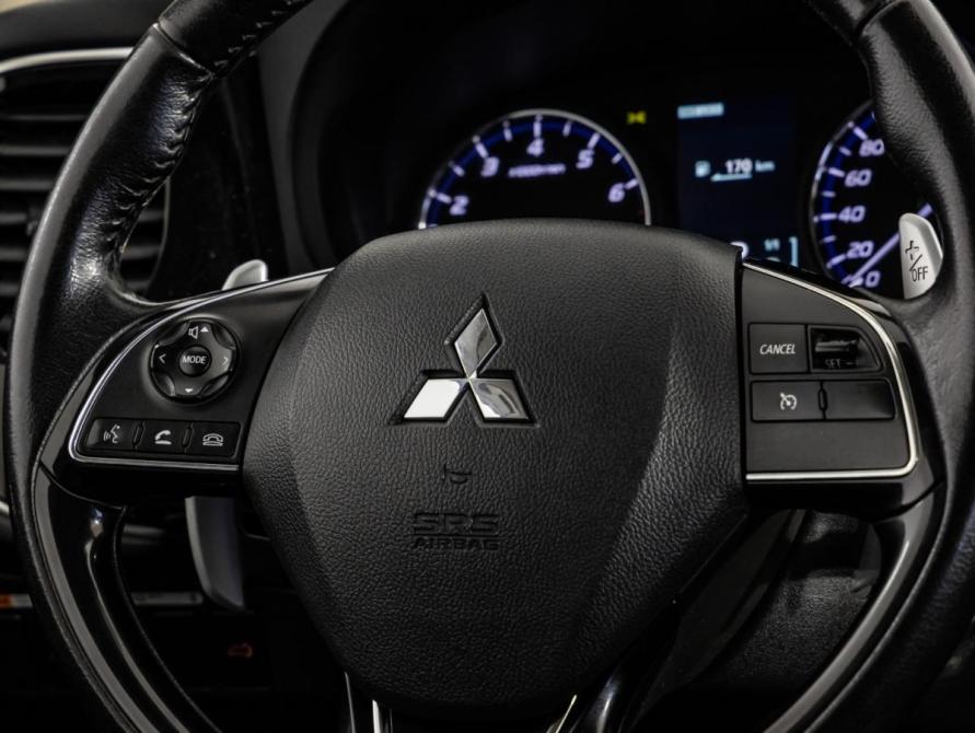 Mitsubishi Outlander III Рестайлинг 2 Санкт-Петербург  - изображение 13