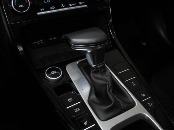 Hyundai Creta II с пробегом 2021 года, цена 2 648 000 рублей, 44223 км, внедорожник, Автокод Объявления
