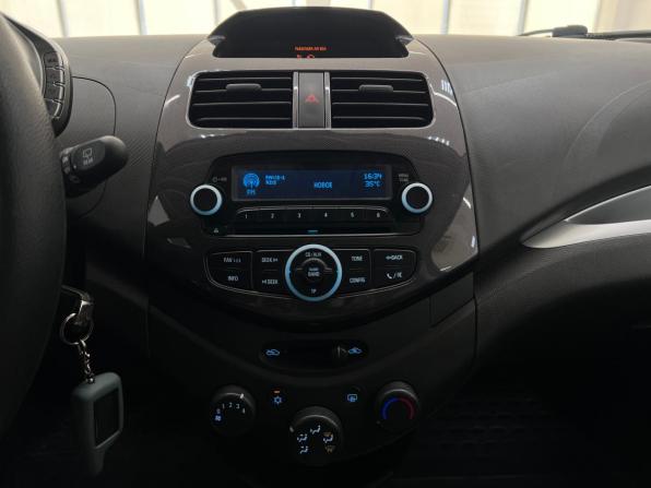Chevrolet Spark III (M300) Рестайлинг с пробегом 2021 года, цена 1 130 000 рублей, 56268 км, хэтчбек, Автокод Объявления