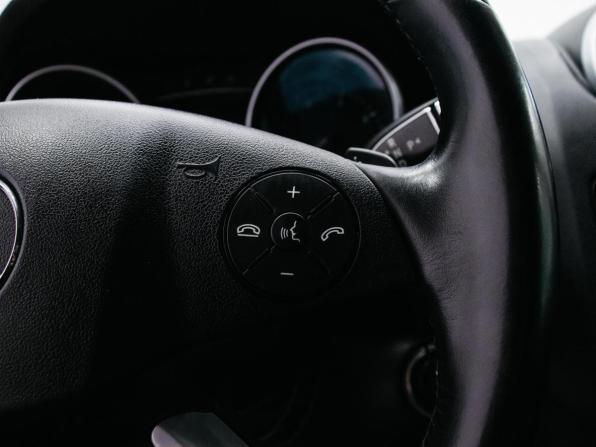 Mercedes-Benz M-Класс II (W164) Рестайлинг с пробегом 2010 года, цена 1 560 000 рублей, 168287 км, внедорожник, Автокод Объявления