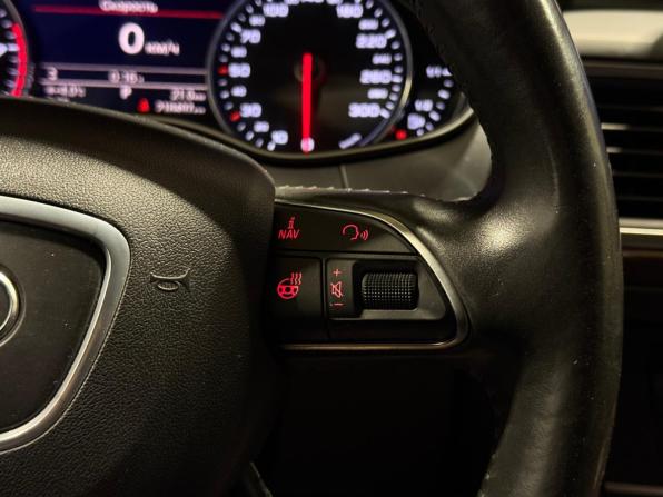 Audi A6 IV (C7) Рестайлинг с пробегом 2015 года, цена 1 960 000 рублей, 218496 км, седан, Автокод Объявления