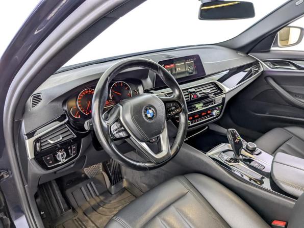 BMW 5 серии VII (G30/G31/G38) с пробегом 2019 года, цена 3 170 000 рублей, 170029 км, седан, Автокод Объявления