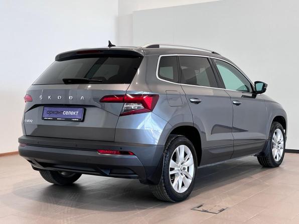 Skoda Karoq I с пробегом 2021 года, цена 2 439 000 рублей, 101534 км, внедорожник, Автокод Объявления
