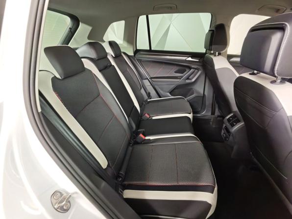 Volkswagen Tiguan II Рестайлинг с пробегом 2021 года, цена 4 200 000 рублей, 3337 км, внедорожник, Автокод Объявления