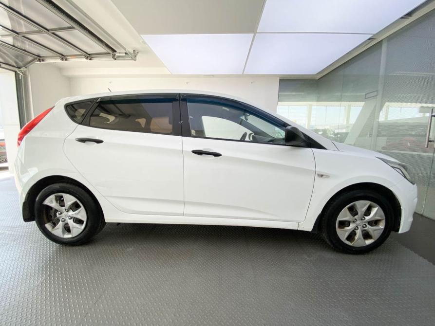Hyundai Solaris I Рестайлинг Уфа  - изображение 5