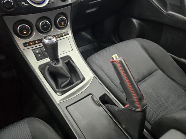 Mazda 3 II (BL) с пробегом 2009 года, цена 749 000 рублей, 290000 км, хэтчбек, Автокод Объявления