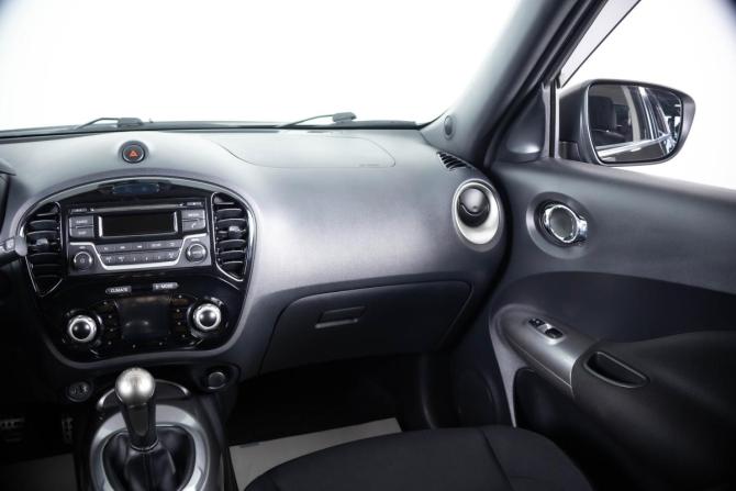 Nissan Juke I Рестайлинг с пробегом 2015 года, цена 1 199 000 рублей, 72593 км, внедорожник, Автокод Объявления